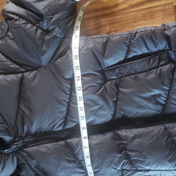 Michael Kors youth 8 black jacket - Picture 5 of 9